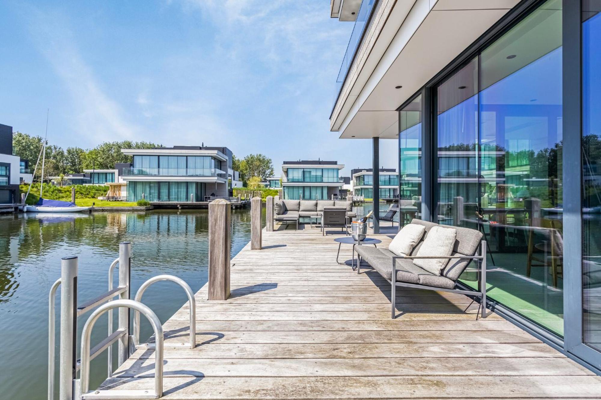 Lake House With Dock At Lake Veere, Zeeland Arnemuiden Extérieur photo