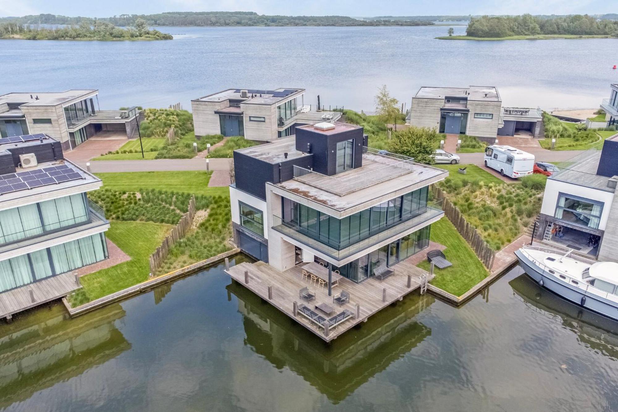 Lake House With Dock At Lake Veere, Zeeland Arnemuiden Extérieur photo